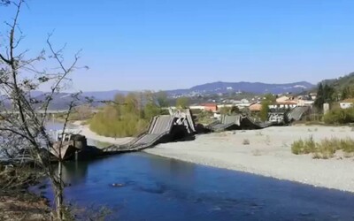 V Itálii se zřítil most, zranil se jeden řidič