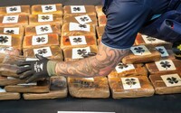 V Tichém oceánu se našly tři tuny kokainu, měly mířit na australský trh