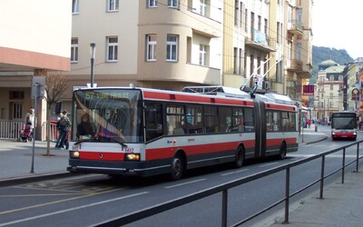 V Ústí nad Labem se bojí koronaviru. Počet cestujících v MHD tam klesl o 40 procent
