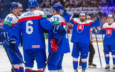 V ankete o najlepšieho slovenského hokejistu si môžu ľudia vybrať aj spomedzi hráčov pôsobiacich v KHL. Mnohí novinári nesúhlasia