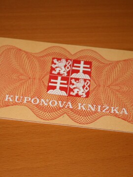 V kuponové privatizaci se prodal majetek za více než 360 miliard korun. „Šoková terapie“ zrodila první miliardáře i tuneláře