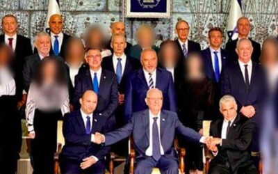 V ultraortodoxním izraelském plátku všem ženským členkám nové vlády rozostřili obličej. Nechtějí je ve veřejném prostoru