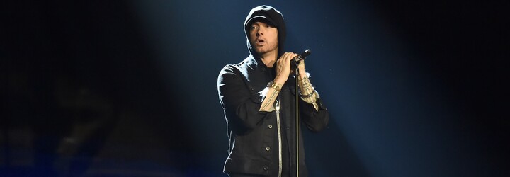 VIDEO: Eminem otvorene podporil Kamalu Harrisovú. Obama na mítingu zarapoval Lose Yourself