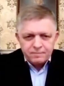 VIDEO: Fico vystúpil v ruskej propagandistickej televízii. Kritizoval Západ a podporu Ukrajiny, plánuje aj návštevu Moskvy