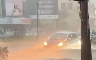 VIDEO: Hurikán Melissa zasiahla Karibik. Jamajka a Haiti hlásia najmenej 29 obetí