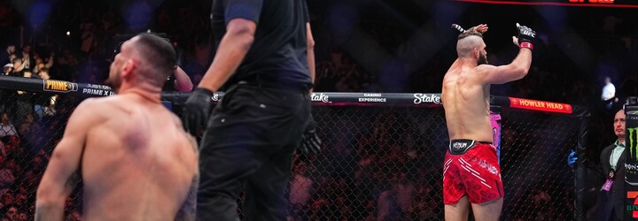 VIDEO: Jiří Procházka v UFC rozpoutal peklo. Rakiće zdemoloval v druhém kole a řekl si o pás šampiona