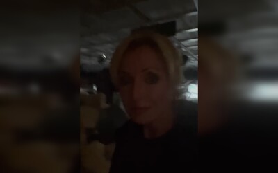 VIDEO: Kateřina Brožová zůstala zamčená v obchoďáku. Spustila alarm a při odchodu musela ukázat, jestli něco neukradla