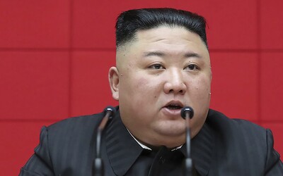 VIDEO: Kim Čong-un přesvědčoval Severokorejky, aby rodily více dětí. Tekly mu při tom slzy 