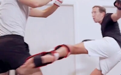VIDEO: Mark Zuckerberg trénuje MMA. Chválí ho i Conor McGregor