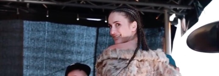 VIDEO: Monika Chochlíková si vystrelila z Bianky Rumanovej. Na vážení pred zápasom napodobnila jej vyzliekanie