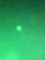 VIDEO: Námořníci natočili na obloze UFO. Pentagon potvrdil pravost záznamu