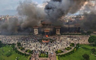 VIDEO: Násilné protesty v Nepálu si vyžádaly již 51 obětí. Tisíce vězňů jsou stále na útěku