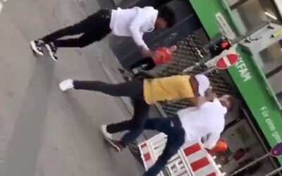 VIDEO: Němec se na ulici popral s muži tmavší pleti. Vykřikoval při tom „Heil Hitler“