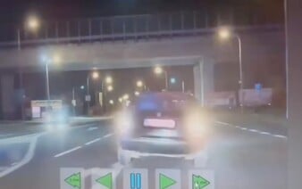 VIDEO: Policajti naháňali vodiča Fabie. Po desiatkach kilometrov mu prestrelili pneumatiky