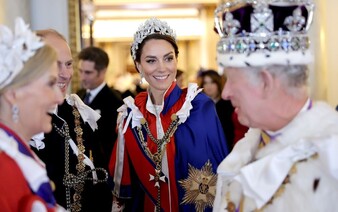 VIDEO: Princezna Kate se po léčbě rakoviny vrací k veřejným vystoupením, zúčastnila se tradiční bohoslužby