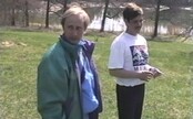 VIDEO: Putin v šusťákoch a na dovolenke s rodinou. Fínska televízia zverejnila zábery z 90. rokov