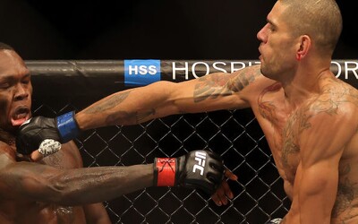 VIDEO: Šampion UFC padl! Pereira ukončil Adesanyu tvrdým TKO a je novým králem střední váhy