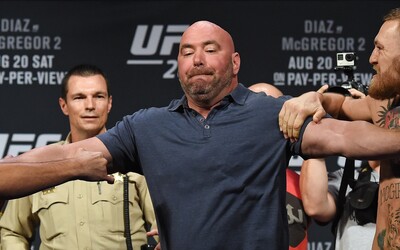 VIDEO: Šéf UFC Dana White a jeho manželka si dali facku na silvestrovské oslavě. Oba jsme hodně pili, říká White v omluvě