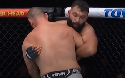 VIDEO: Slovenský MMA bojovník Martin Buday vyhral zápas nad bývalým šampiónom UFC