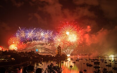 VIDEO: Svět oslavuje příchod nového roku, v Sydney proběhl tradiční ohňostroj