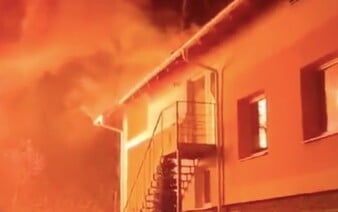 VIDEO: Takmer 80-ročná dôchodkyňa úmyselne podpaľovala domy. V obci na strednom Slovensku spôsobila škody za 110-tisíc eur