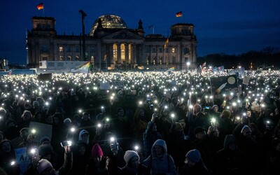 VIDEO: V Nemecku protestovali proti krajnej pravici. Cez víkend sa v uliciach stretlo vyše 1,4 milióna ľudí