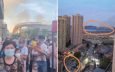 VIDEO: V čínskom meste pribudlo necelých 150 prípadov covidu, 10 miliónov obyvateľov tak muselo stáť v rade na testovanie v 40 °C 