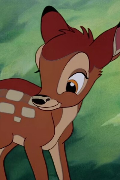 VIDEO: Z rozkošného srnčeka Bambi je pomstychtivý vraždiaci jeleň. Trailer na bizarný horor je vonku
