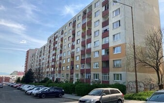 VYSVETĽUJEME: Bývanie zdražuje rekordným tempom. Odborník odhalil, prečo štátne nájomné byty situáciu nezachránia