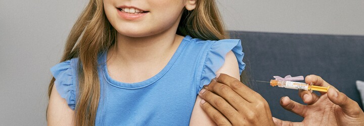 Vakcína od společností Pfizer a BioNTech je vhodná i pro děti od 5 do 11 let, ukázala klinická studie