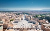 Vatikánská komise kritizuje církev za řešení případů sexuálního zneužívání