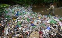Vatové tyčinky či slamky si už nekúpiš, na Slovensku bude platiť zákaz jednorazových plastov