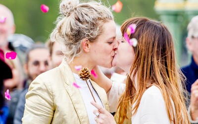 Ve Slovinsku vstoupilo v platnost manželství pro všechny. V Česku mají stále výsadu hetero páry