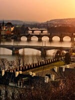Ve velké části Prahy zmizí rušivé reklamy
