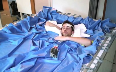 Vedci hľadajú dobrovoľníkov, ktorí by ochotne ležali 5 dní v posteli. Pomôžeš tak astronautkám vo vesmíre