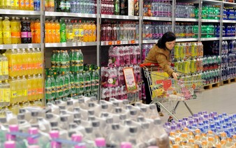 Vedci prišli so znepokojivým odhalením. Obľúbený nápoj môže zvýšiť riziko rakoviny ústnej dutiny až 5-násobne