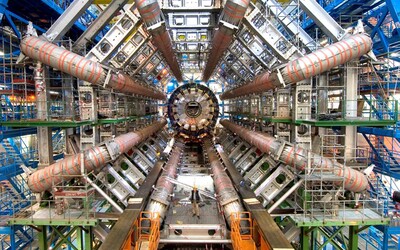 Vědci v urychlovači částic LHC zřejmě vůbec poprvé detekovali neutrina
