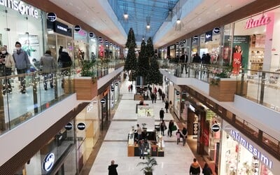 Veľké nákupné centrum v Bratislave dostáva rozsiahlu prístavbu. Naši návštevníci majú o 30 % vyššie platy ako inde, tvrdí vedenie