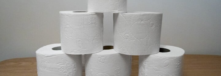 Velký test toaletních papírů. Nejlevnější patří ke špičce, drahá značka zklamala