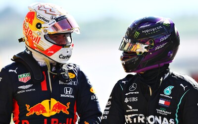 Verstappen vs. Hamilton: sezóna F1 je v polovici a ponúka najlepší súboj hybridnej éry. Max mohol viesť o 60 bodov, ale stráca 8