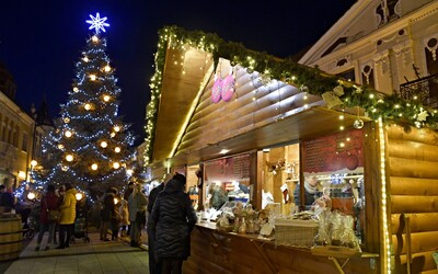 Vianočné trhy v Bratislave budú. Takto by mohli vyzerať