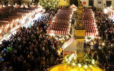 Vianočné trhy v Bratislave sa začnú už v novembri. Sľubujú bohatý program, kapustnicu aj medovníky