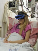 Video: Česká nemocnice při léčbě mozkových nádorů využívá 3D virtuální realitu