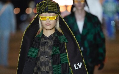 Video: Debutová kolekce Pharrella Williamse pro Louis Vuitton je velkolepá. Spojuje moderní prvky s tradicí módního domu