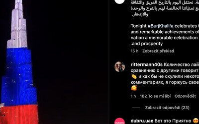 Video: Dubaj má zřejmě jasno. Nejvyšší budova světa se zbarvila do ruské trikolory 