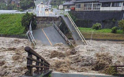 Video: Japonsko bojuje se záplavami, úřady evakuovaly 360 tisíc obyvatel