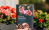 Vítězkou Nobelovy ceny za literaturu se stala jihokorejská autorka Han Kang. Prorazila s knihou Vegetariánka