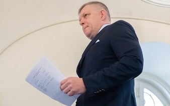 Vláda odklepla mimoriadne odmeny pre štátnych zamestnancov. Stovky eur im prídu už v júnovej výplate