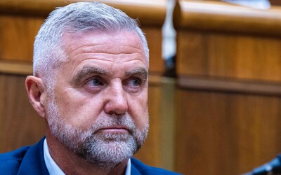 Vláda zvažuje zrušiť ďalšie dni pracovného pokoja. Malo by ísť o dočasné opatrenie v rámci konsolidácie