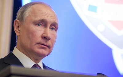 Vladimir Putin chce do ruskej ústavy presadiť vieru v Boha a tradičné manželstvo